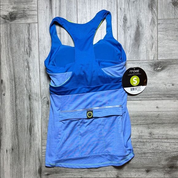 Moxie Cycling Co. Tank Sweetheart Solid Azure Blue - Picture 8 of 8